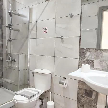 شقة فندقية Iatrou 3*