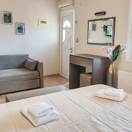 شقة فندقية Iatrou 3*