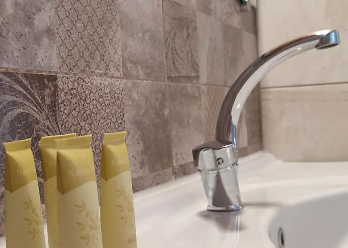 Iatrou Aparthotel Potos