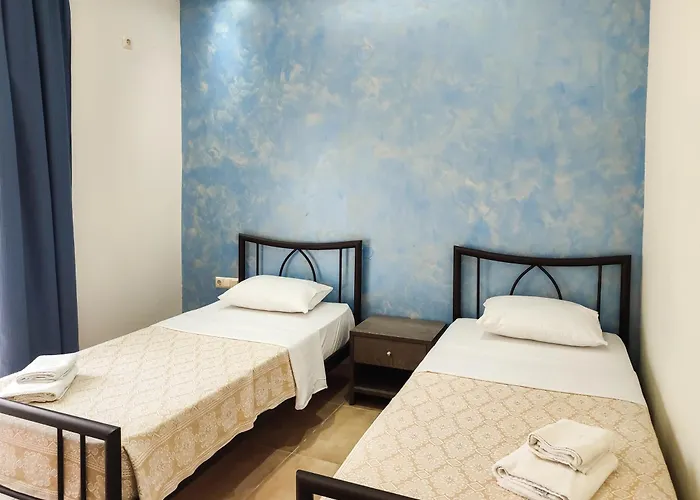 Aparthotel Iatrou 3*