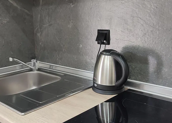 Aparthotel Iatrou Potos